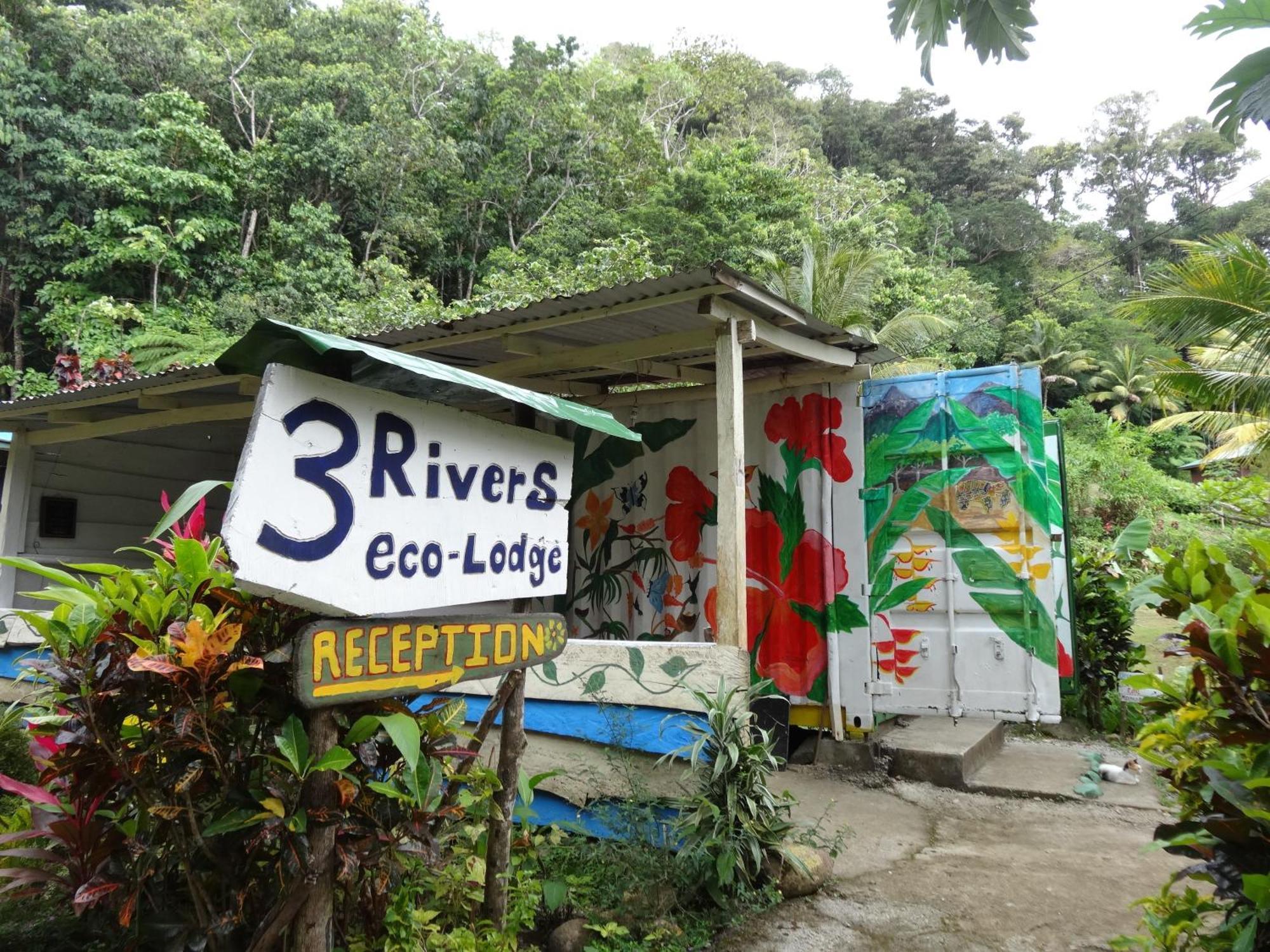 3 Rivers Eco Lodge Rosalie Exterior photo